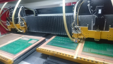 Thiết kế mạch in theo yêu cầu